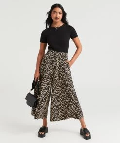 PRINTED WIDE LEG CULOTTE PANTS