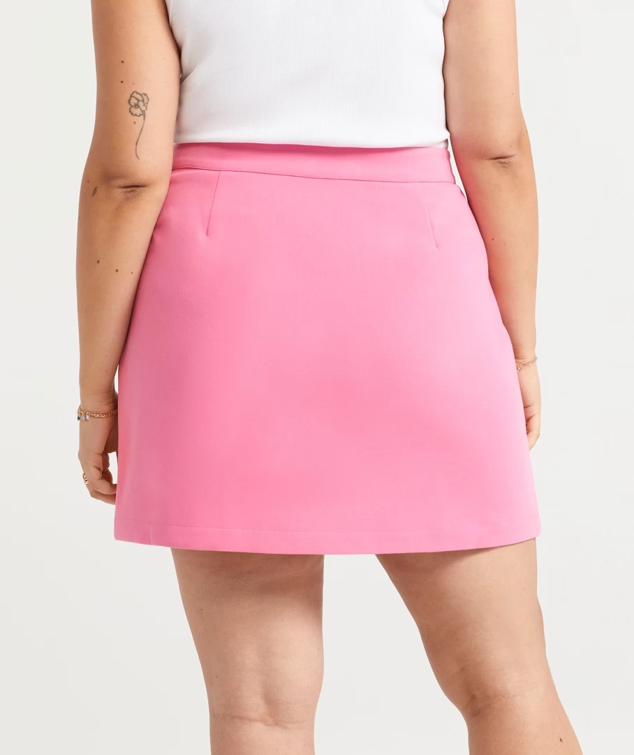 REINA CREPE MINI SKIRT - Image 9