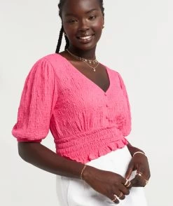 CHRISSY TEXTURED TOP