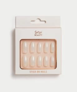 STICK ON NAILS - PEARLISED WHITE ALMOND